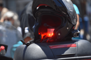 Pourquoi Les Casques De Moto Collent-Ils